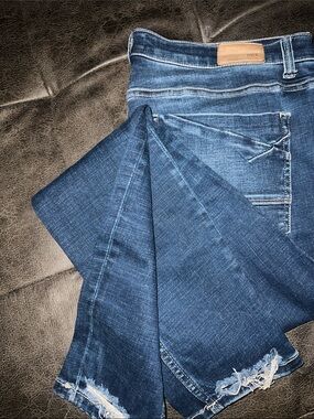 BKE Dark Blue Skinny Jeans with Frayed Hem